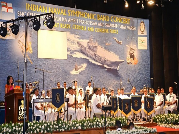 Indian Naval Band Join Hands with Ladakhi Band Da Shuks for Captivating Performance