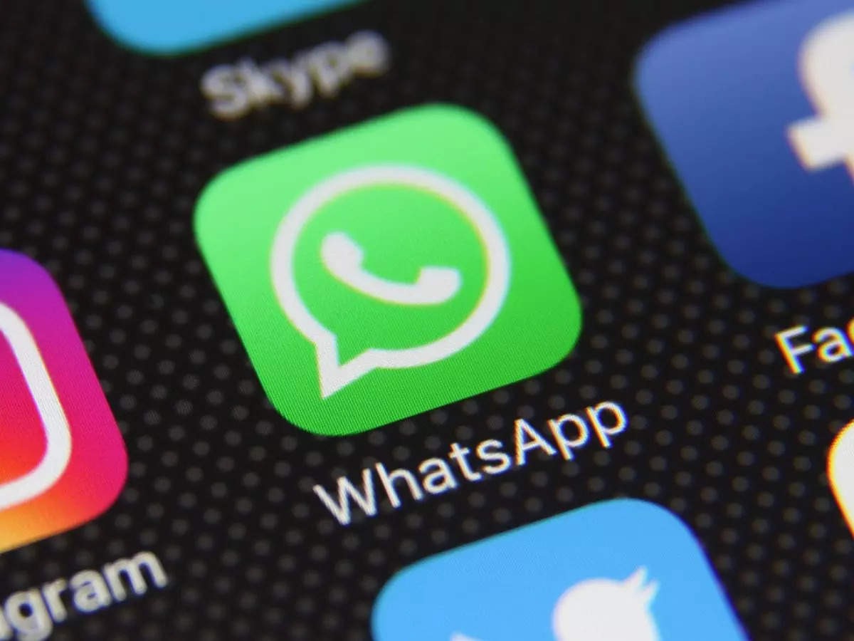 WhatsApp to soon roll out a shortcut to open AI-powered c